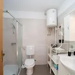 דירה App Nevis אומאג